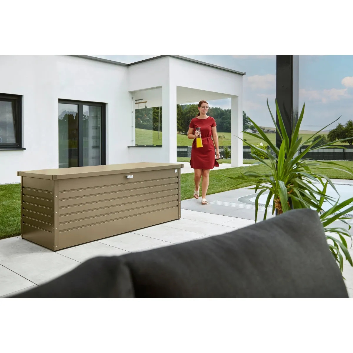 Biohort | 210 Gallon LeisureTime Deck Box