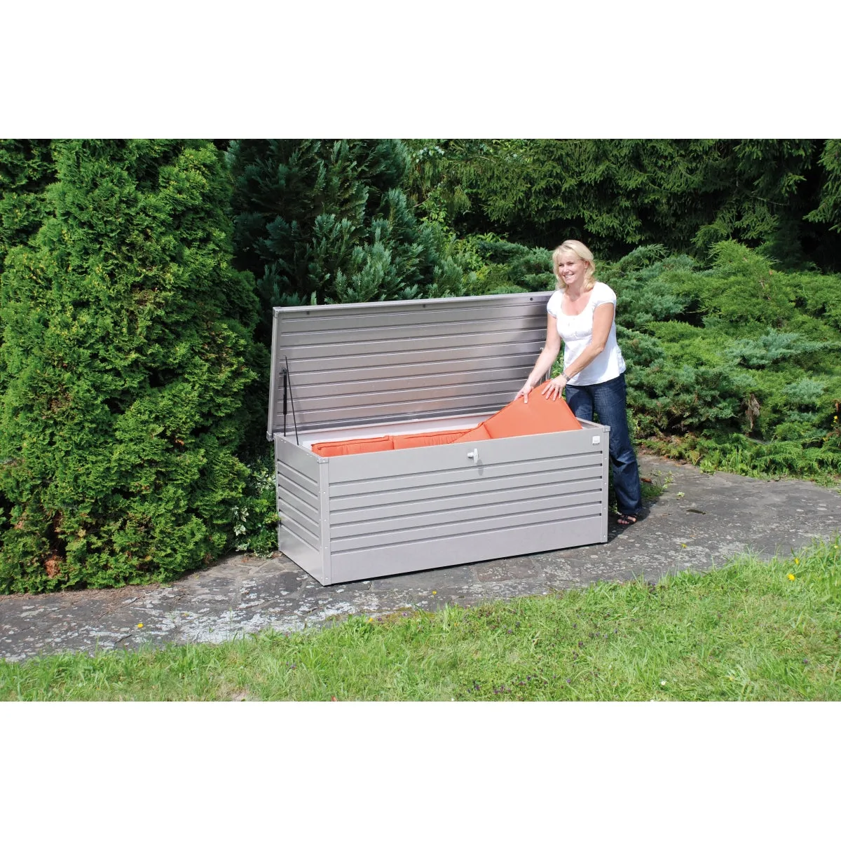 Biohort | 210 Gallon LeisureTime Deck Box