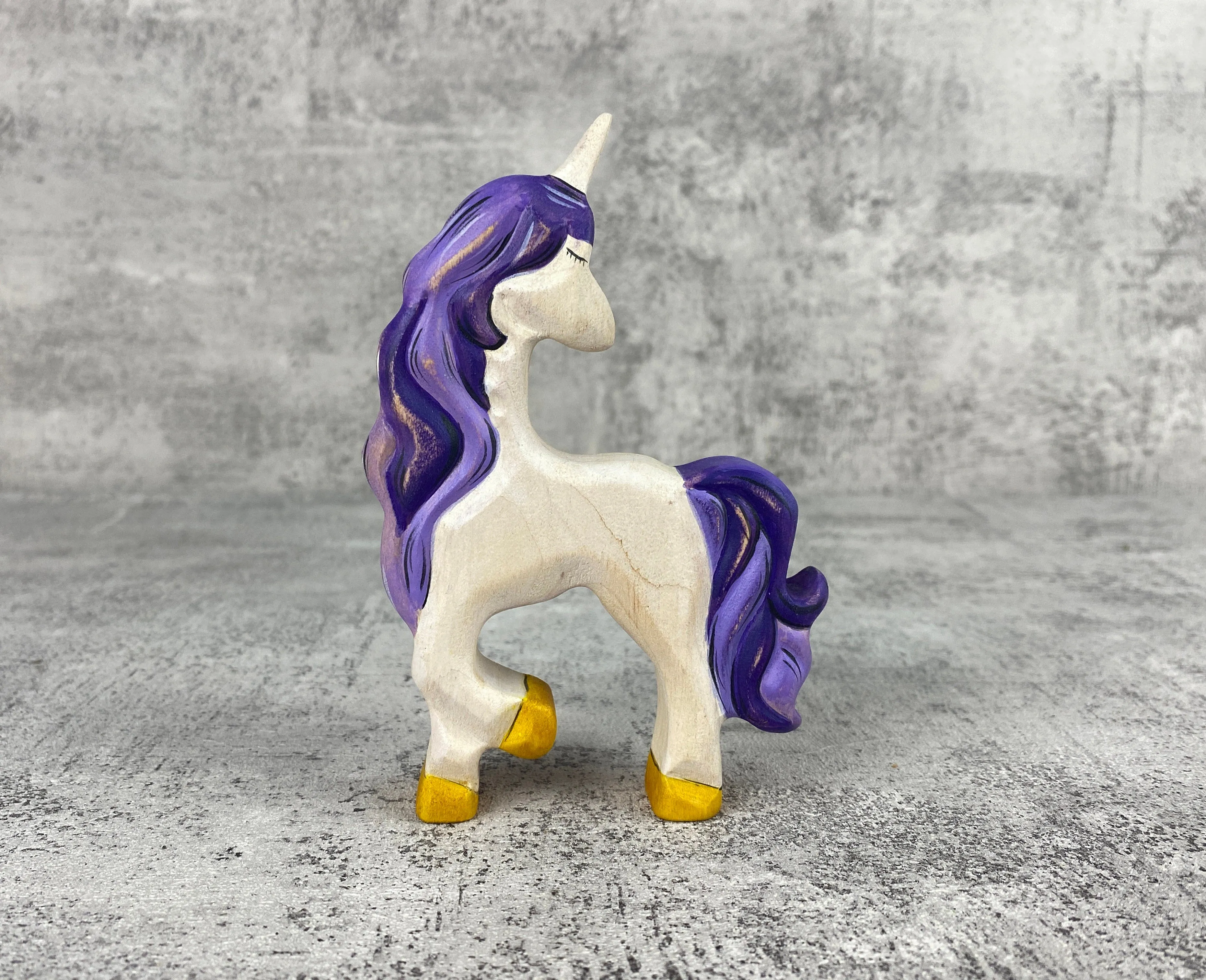 Wooden Unicorn Standing - White